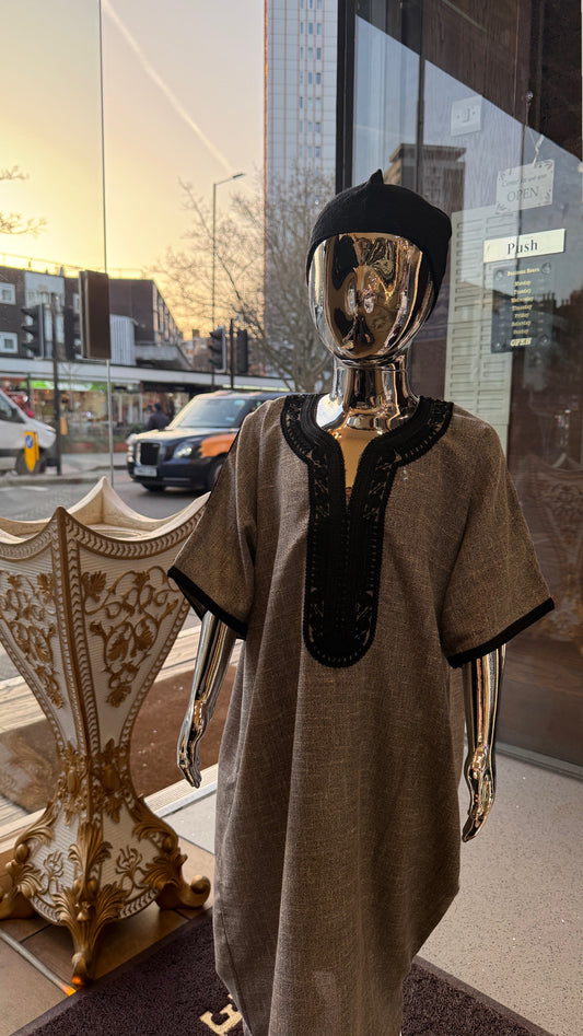 كندورة ثوب كتان للأطفال بأكمام قصيرة