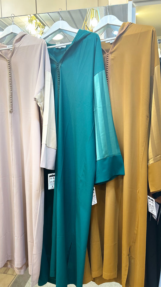Moroccan hooded djellaba for women UK crepe Jawhara regular fit modest dress front view