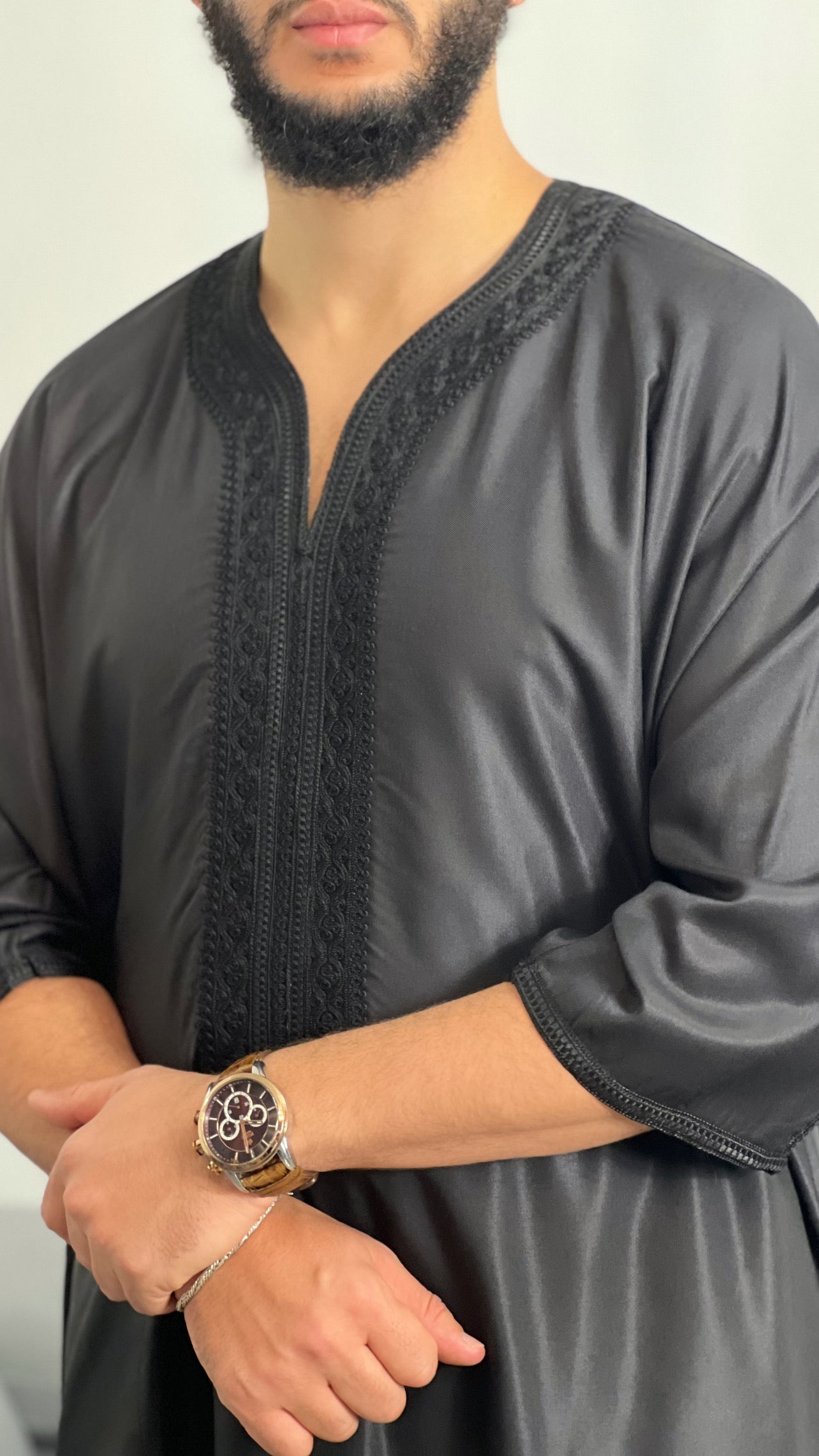 تطريز الثوب الاسلامي المغربي التقليدي