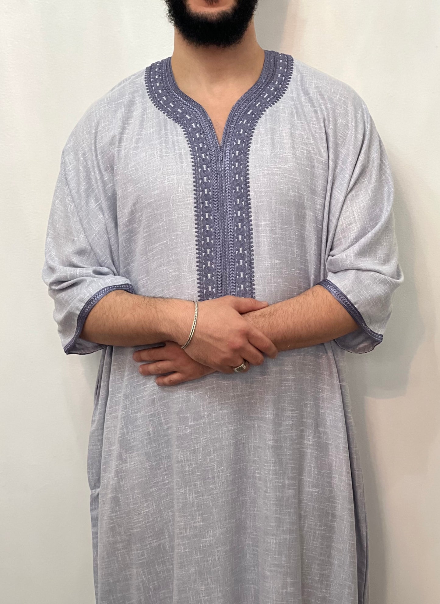 ثوب كتان مغربي، جبة، كندورة