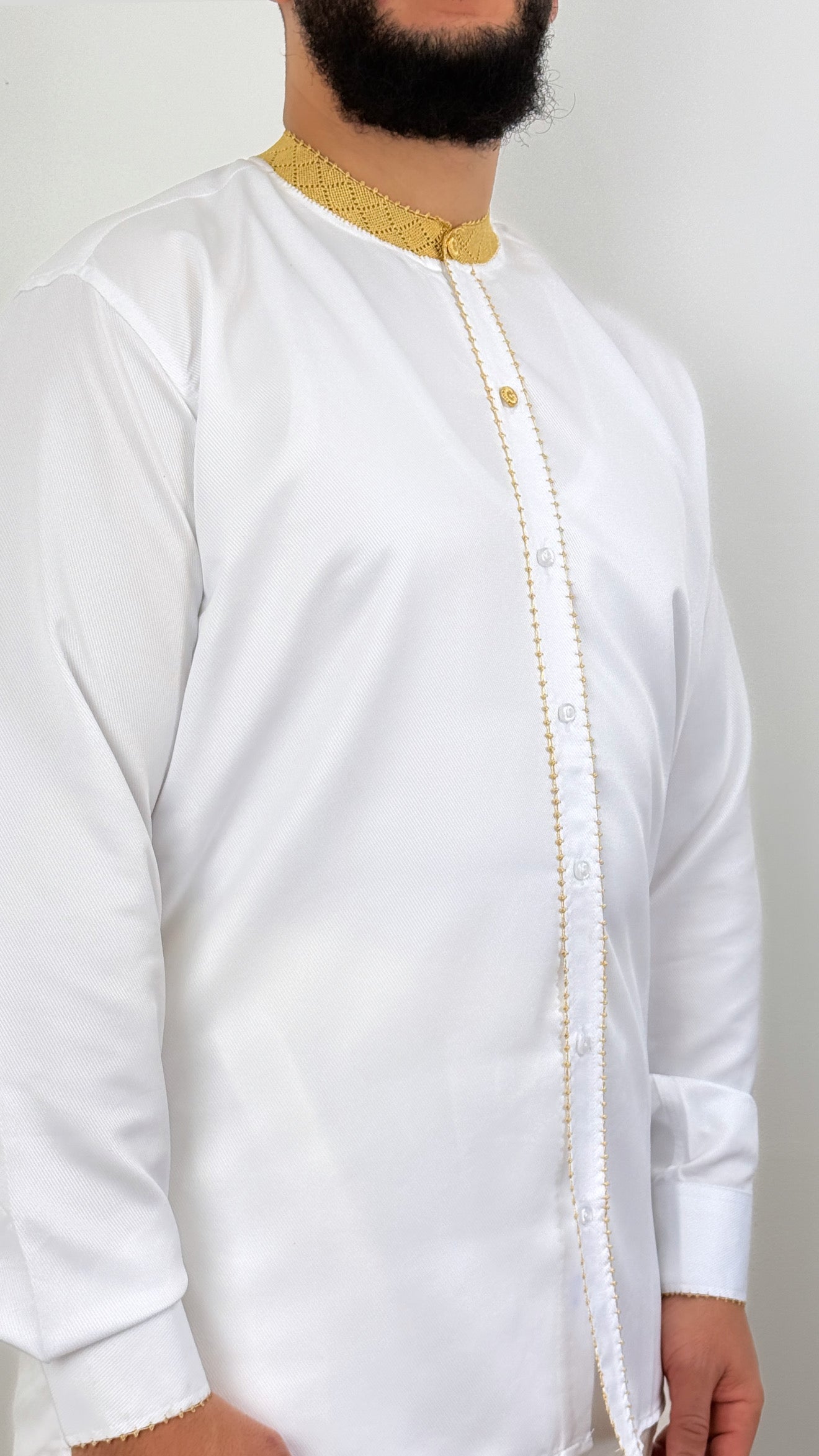 قميص رجالي فاخر يوضع تحت الثوب والجلباب
