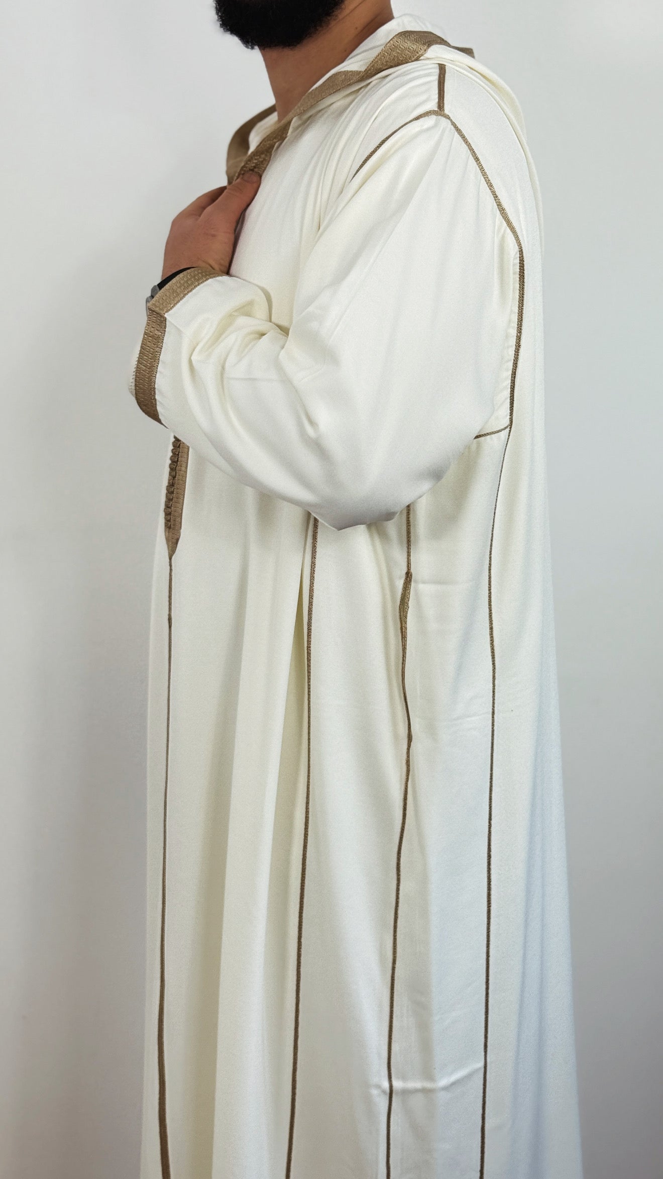 جلابة مقنعة نيكة مغربية