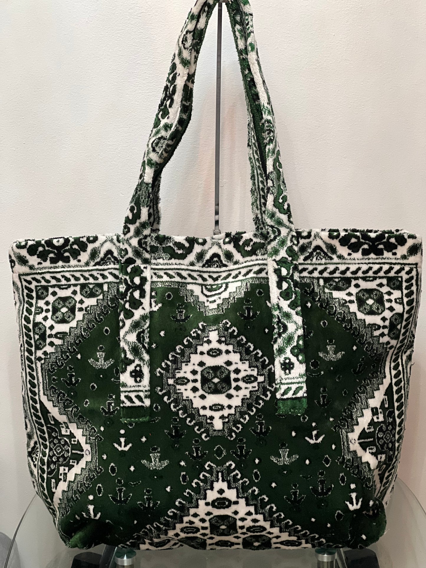 Shoulder bag - Made out of Moroccan Carpet