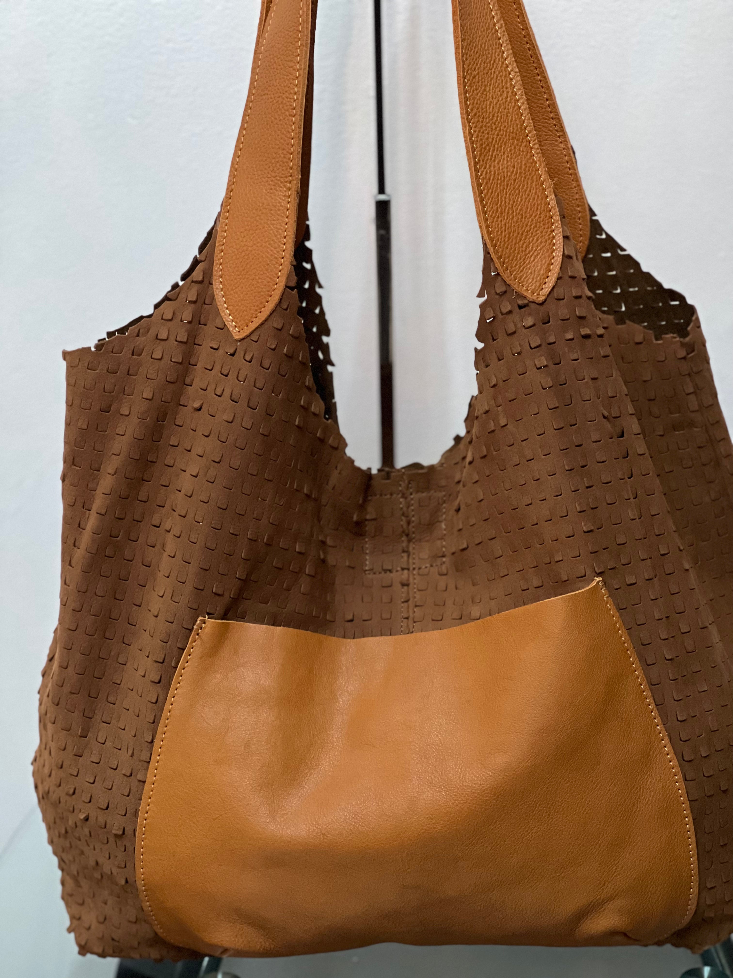 Shoulder hobo  bag with pocket - 100% Suede - leather straps