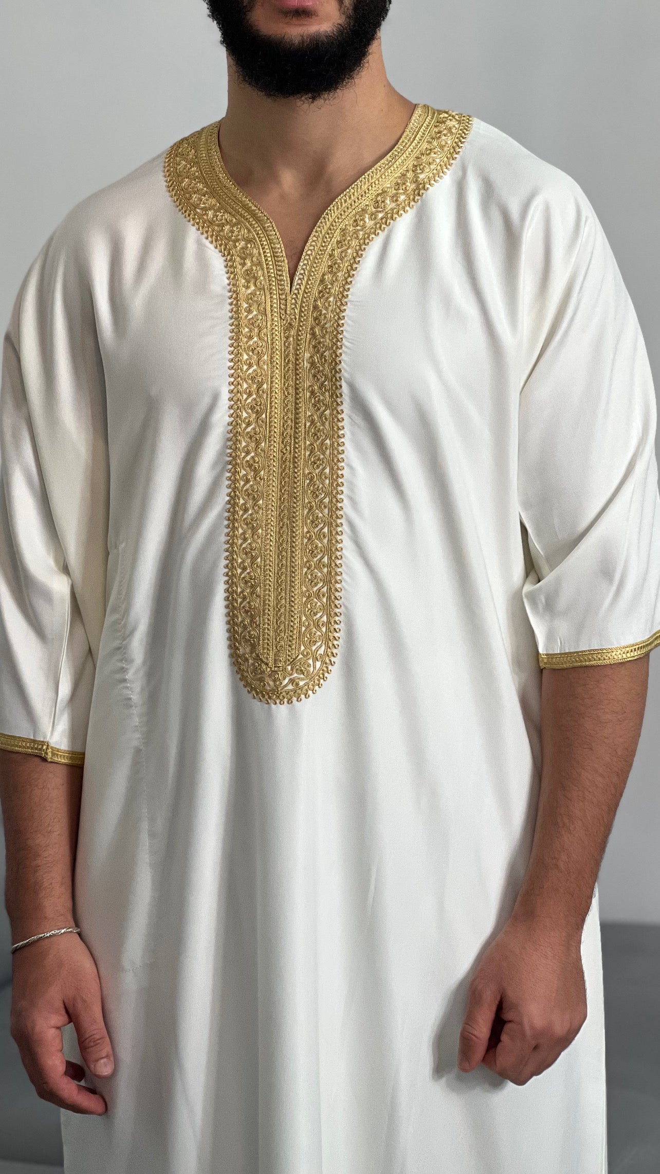 Traditional Moroccan Islamic Thobe Embroidery