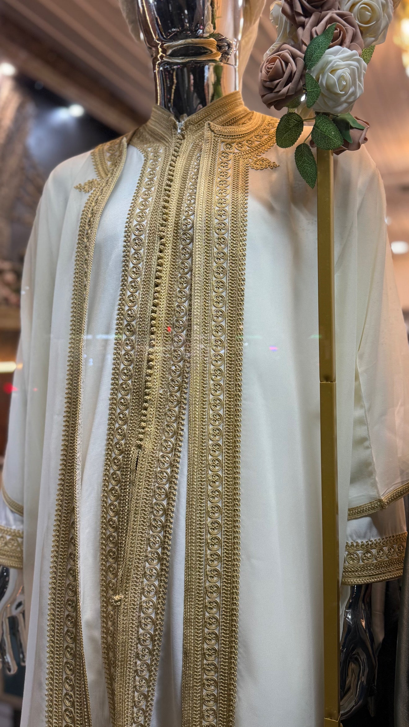 طقم ثوب النكاح مكون من 3 قطع
