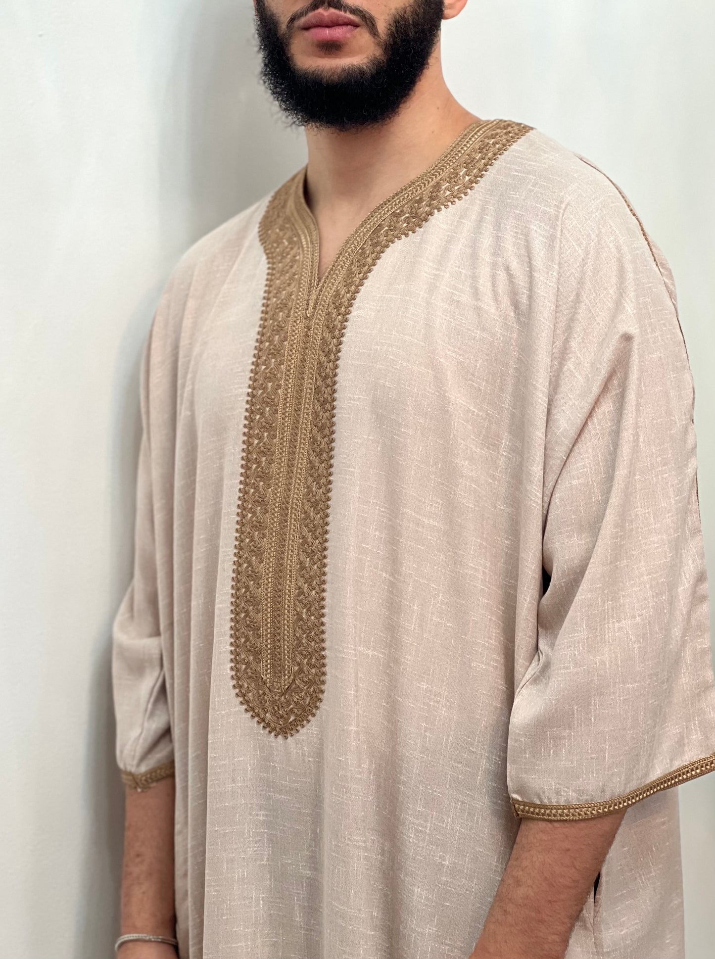 ثوب كتان مغربي، جبة، كندورة